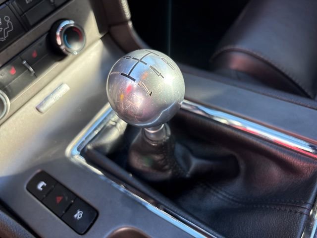 Used 2010 Ford Mustang GT image 33