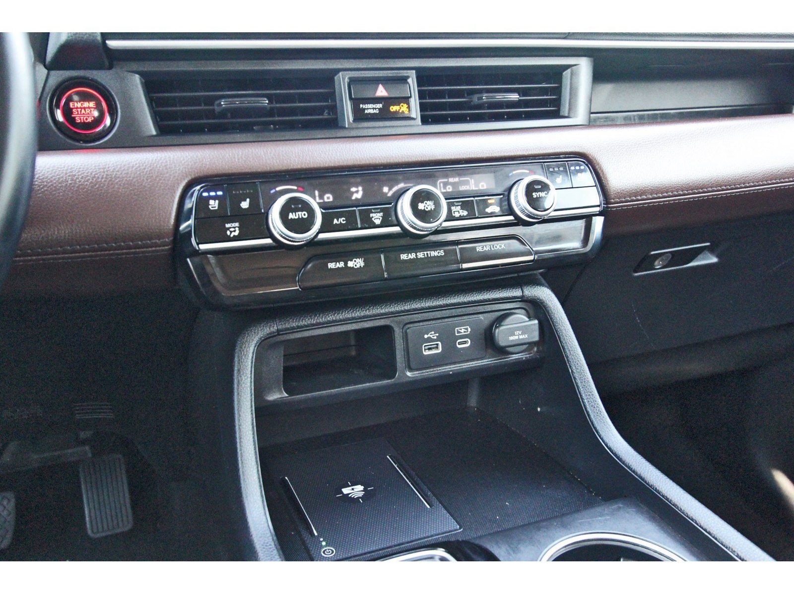 Used 2024 Honda Pilot Elite image 29