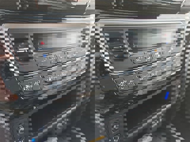 Used 2020 Honda Passport Elite image 17