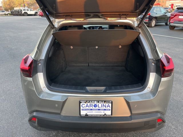 Used 2019 Lexus UX 200 w/ Premium Package image 33