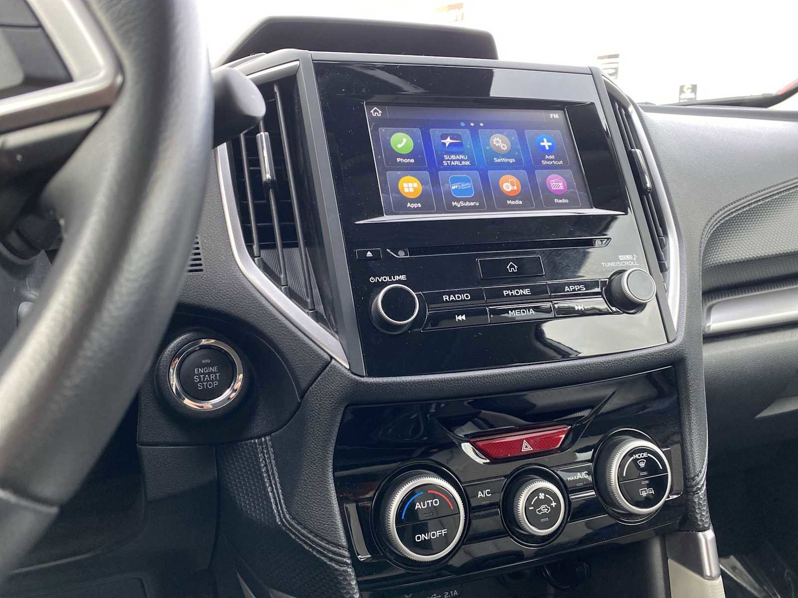 Used 2023 Subaru Forester Premium image 18