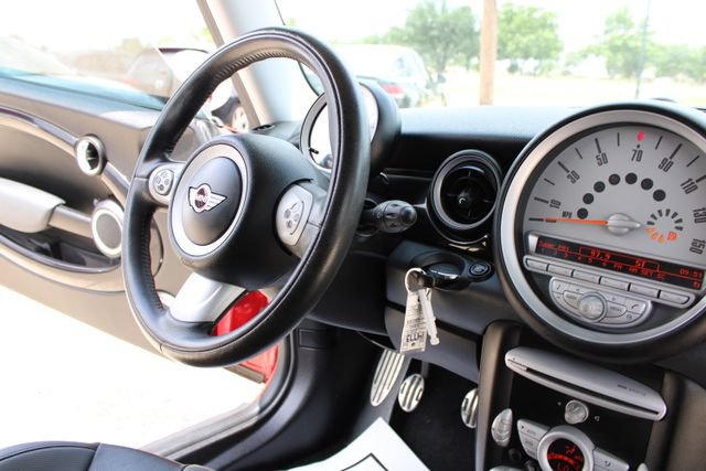 Used 2007 MINI Cooper S FWD image 30