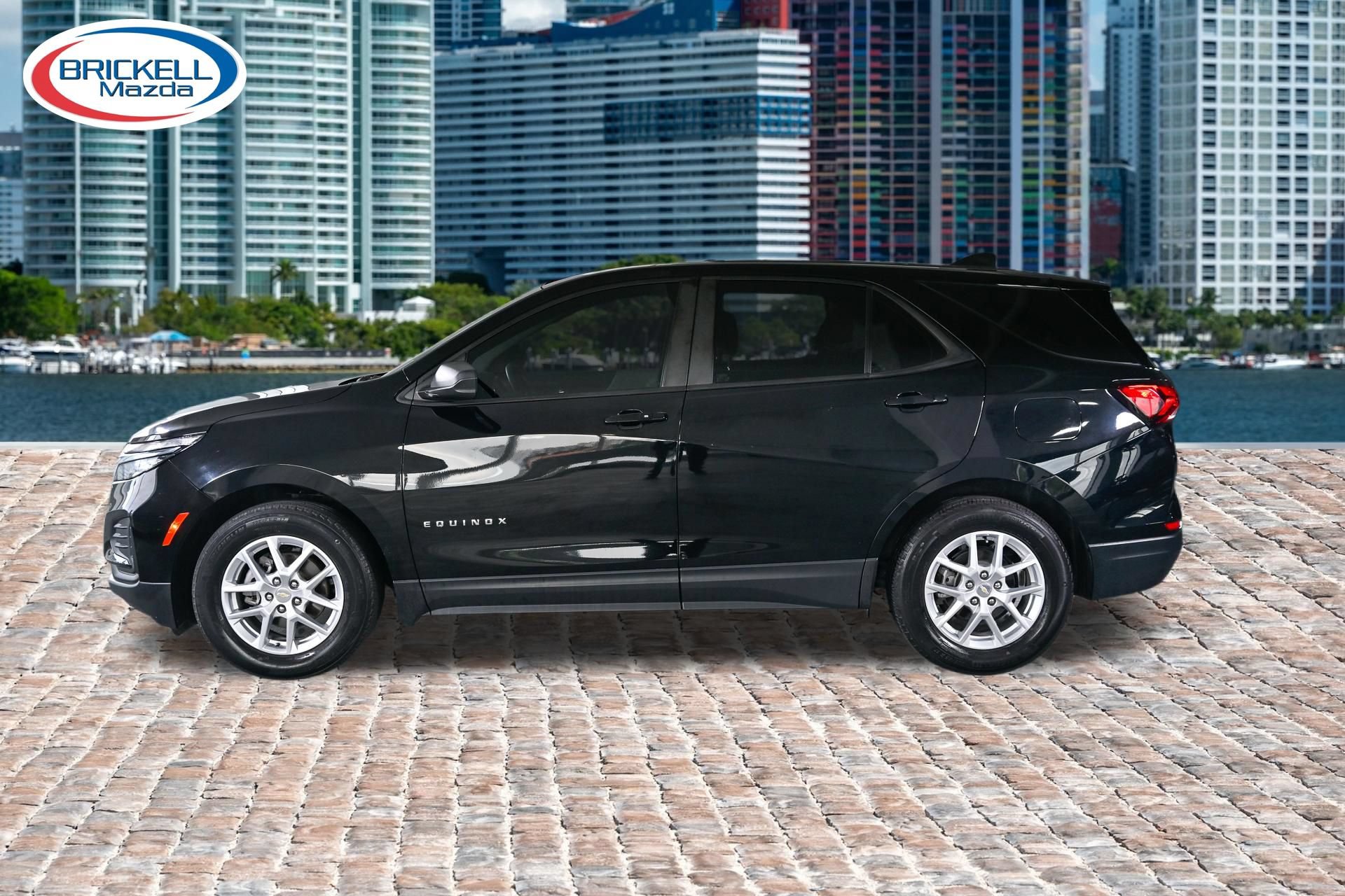 Used 2023 Chevrolet Equinox LS FWD image 11