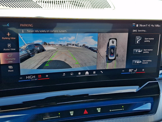 Certified 2025 BMW i5 xDrive40 w/ M Sport Package AWD/4WD image 20