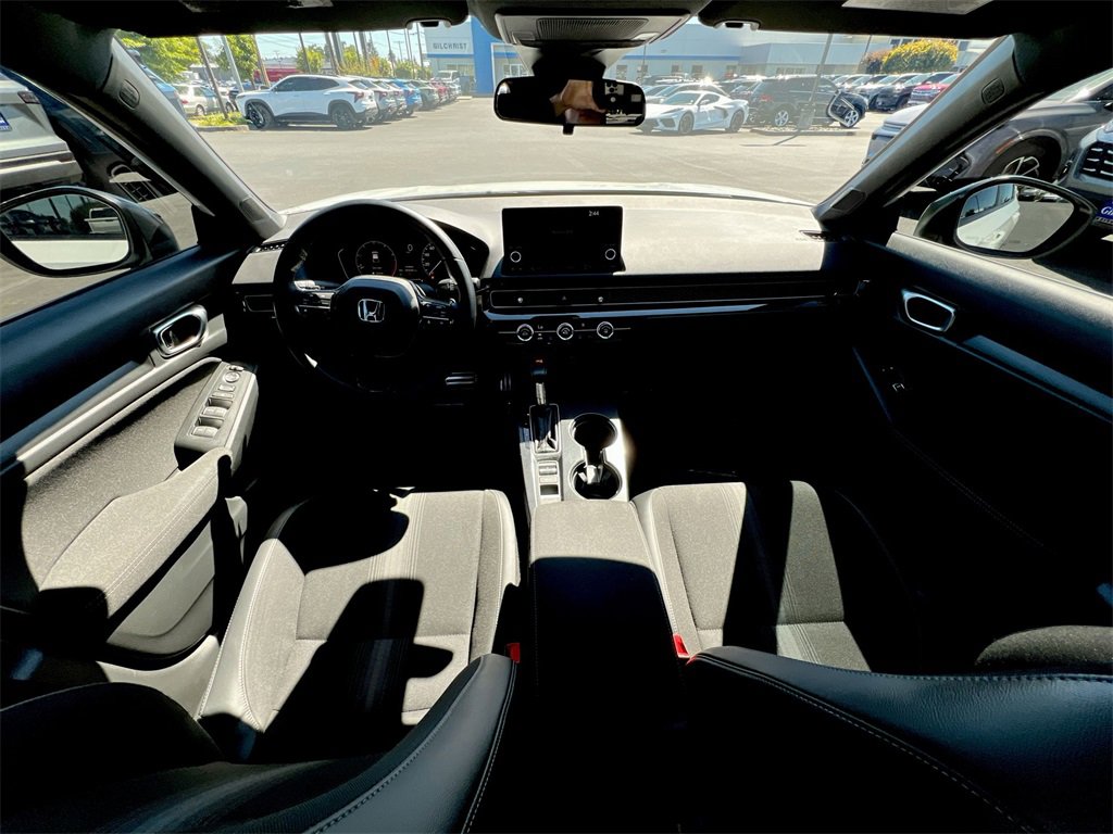 Used 2023 Honda Civic Sport image 18