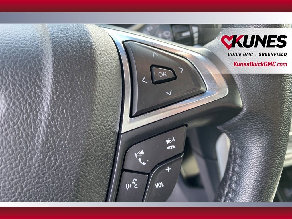 Used 2021 Ford Edge SEL w/ Convenience Package image 22