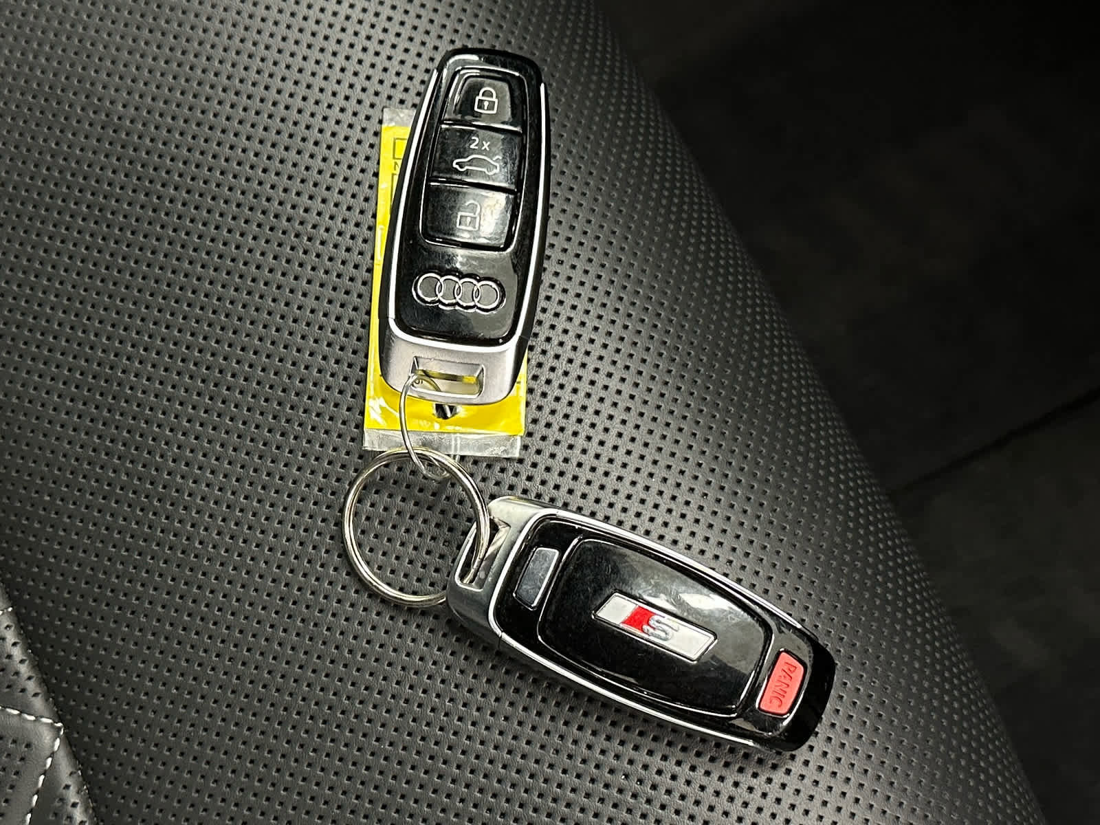 Used 2023 Audi SQ7 Prestige AWD/4WD image 45