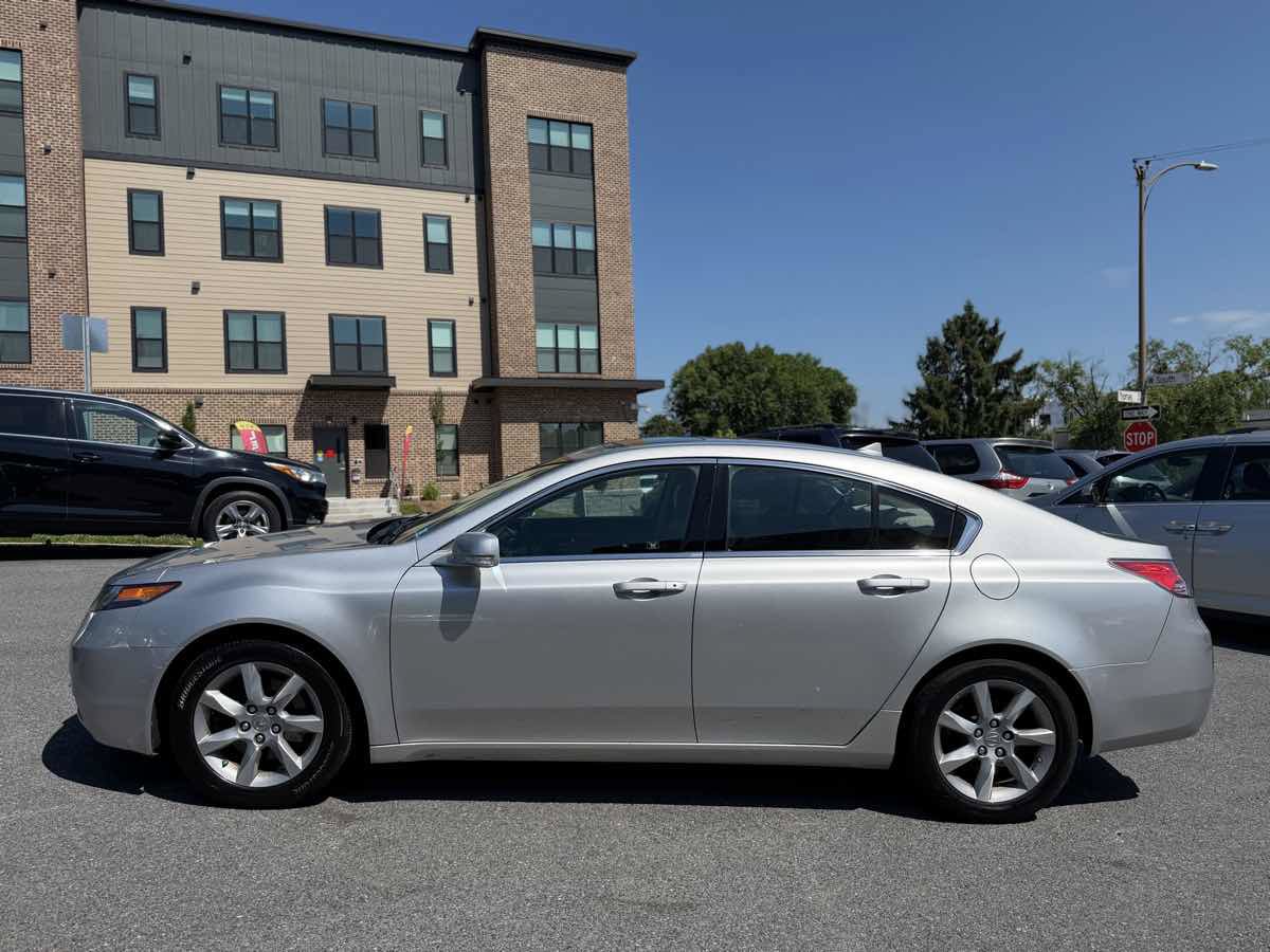 Used 2012 Acura TL FWD image 4