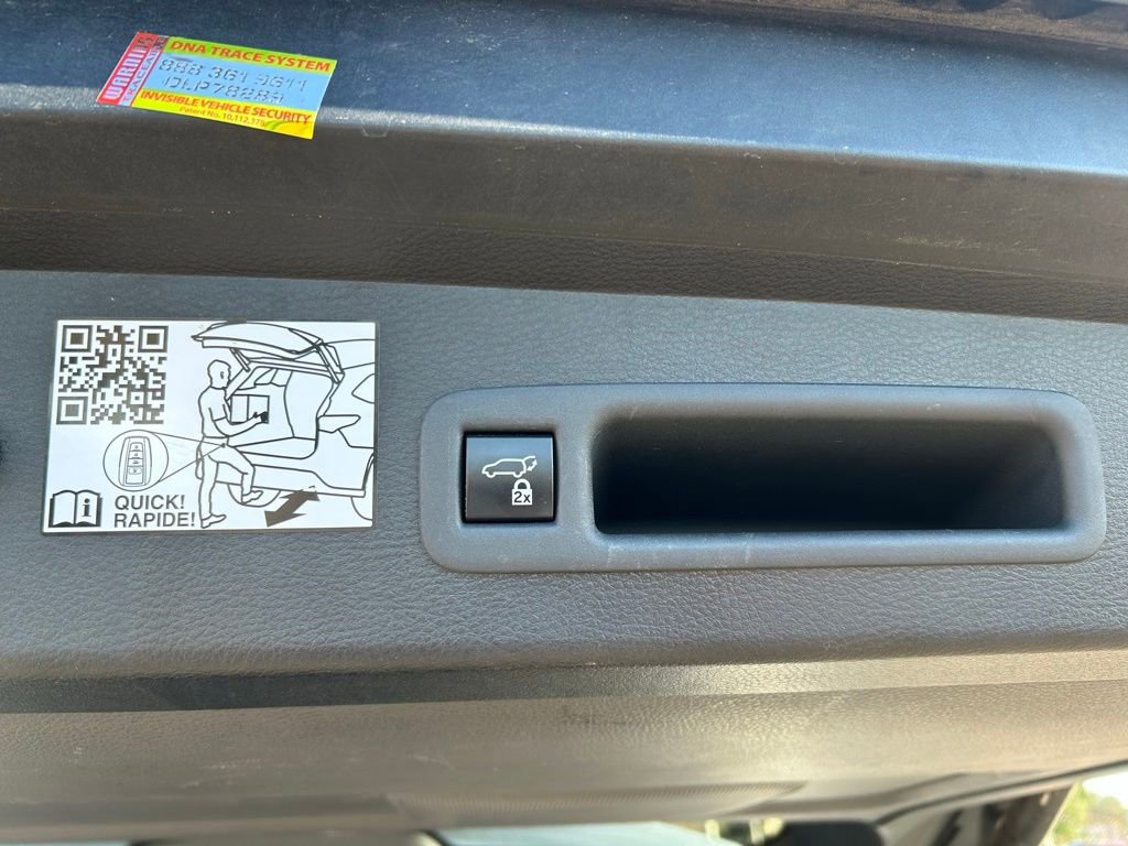 Used 2024 Toyota Sienna XLE image 49