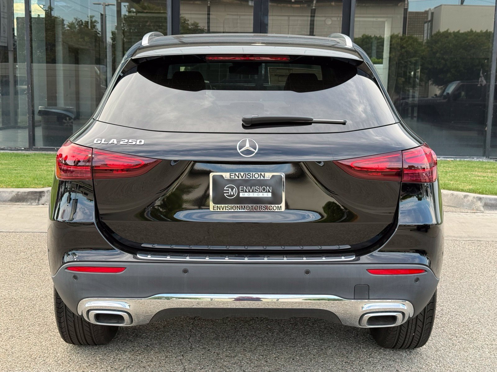 Used 2025 Mercedes-Benz GLA 250 image 13