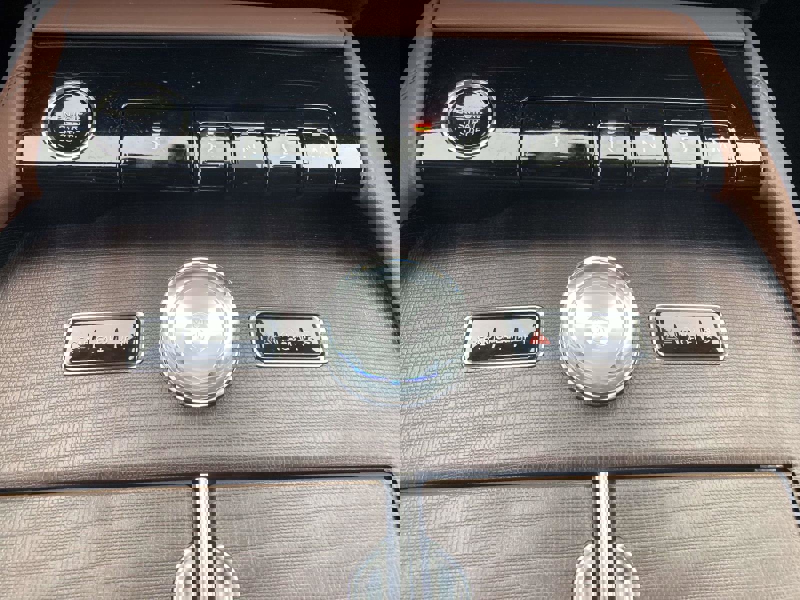 New 2025 Lincoln Navigator Reserve image 29