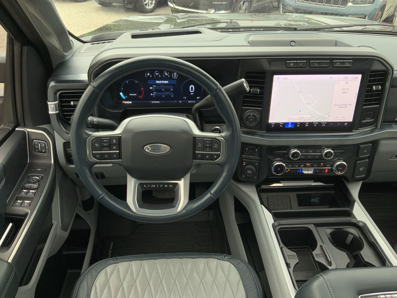 Used 2024 Ford F350 Limited w/ FX4 Off-Road Package AWD/4WD image 31