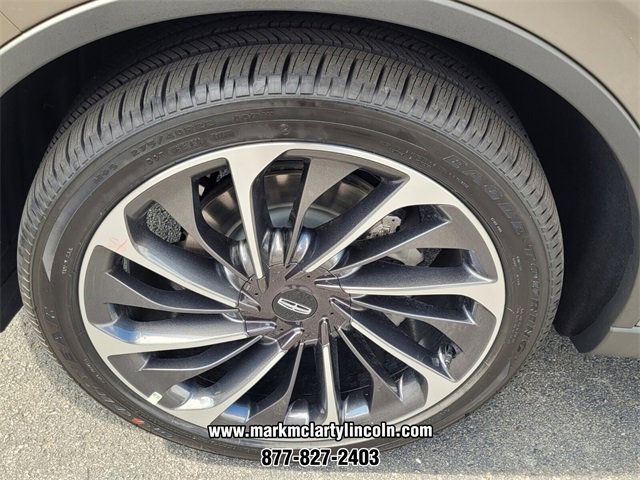 New 2025 Lincoln Aviator Reserve w/ Luxury Package image 12