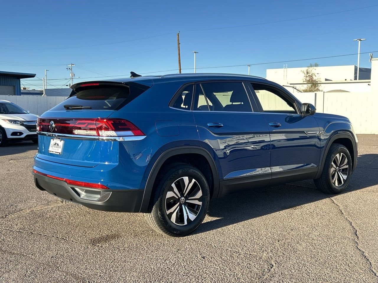 New 2026 Volkswagen Atlas Cross Sport SE FWD image 5