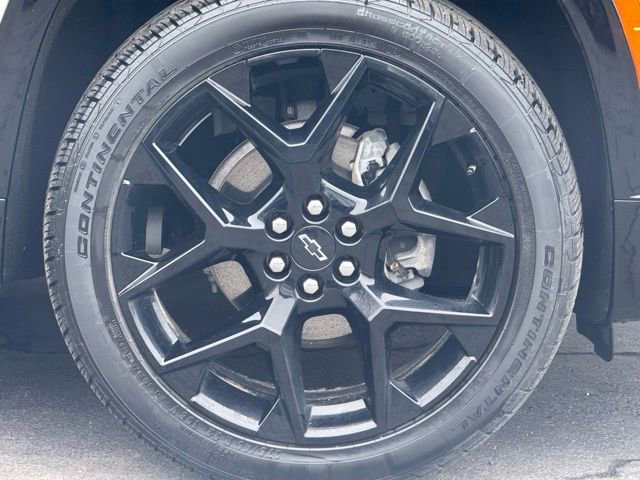 Used 2025 Chevrolet Traverse RS image 10