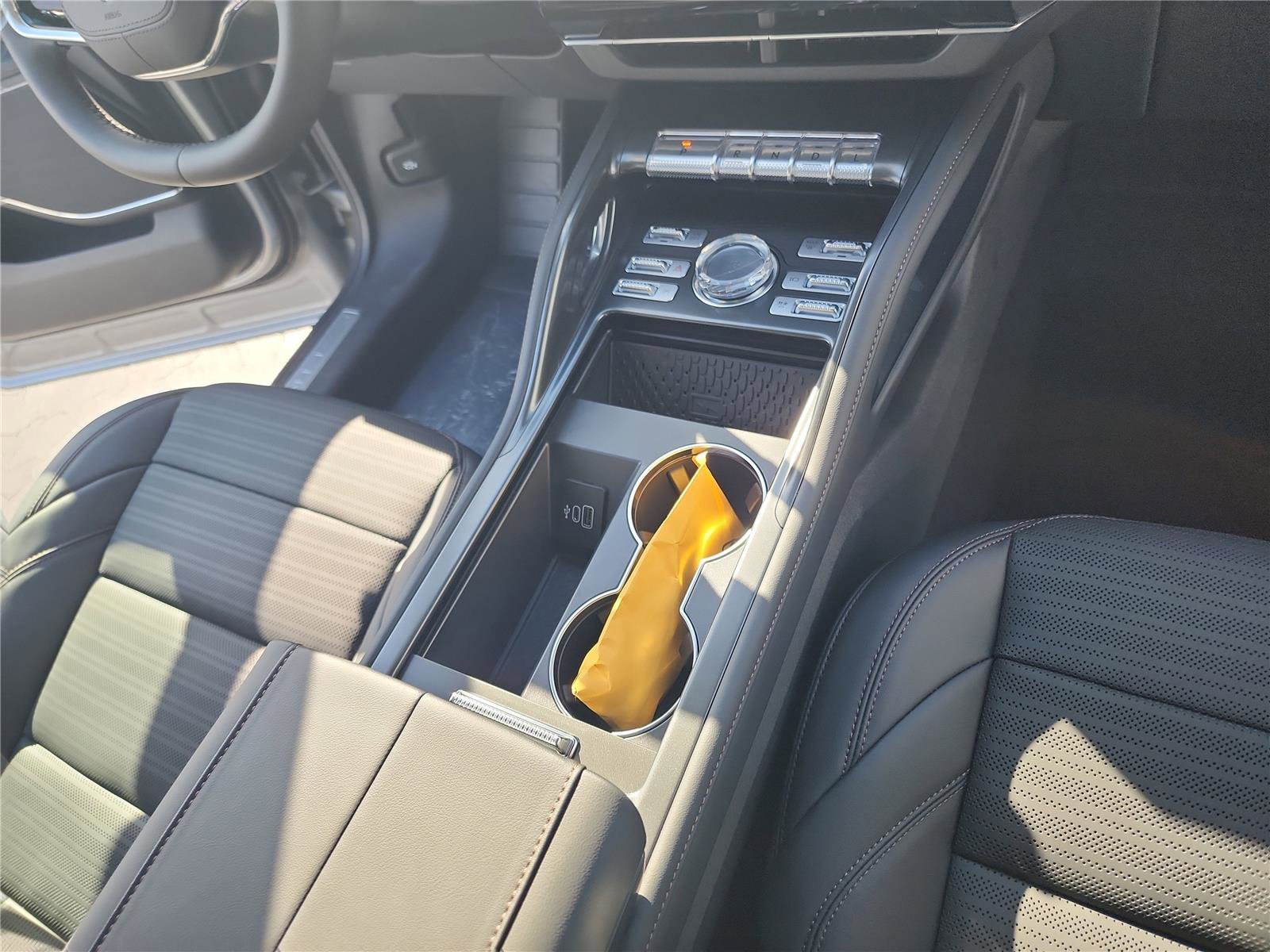 New 2026 Lincoln Nautilus Reserve image 28