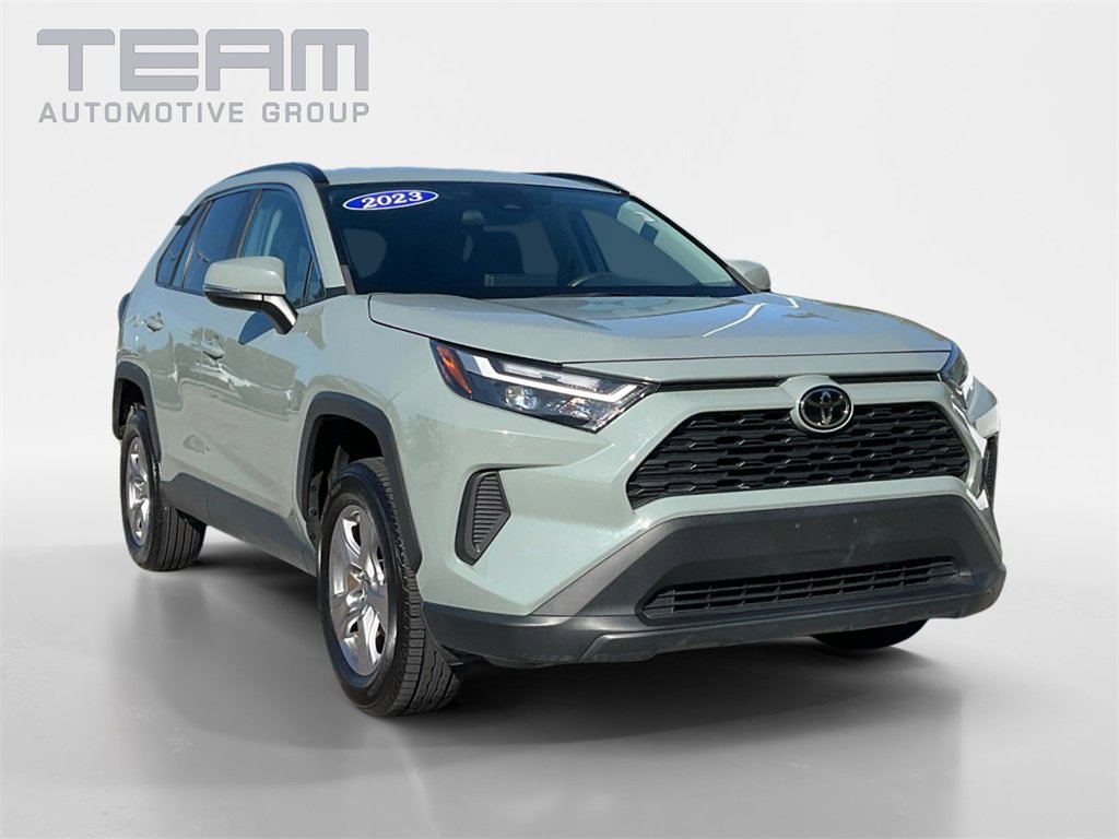 Used 2023 Toyota RAV4 XLE image 1