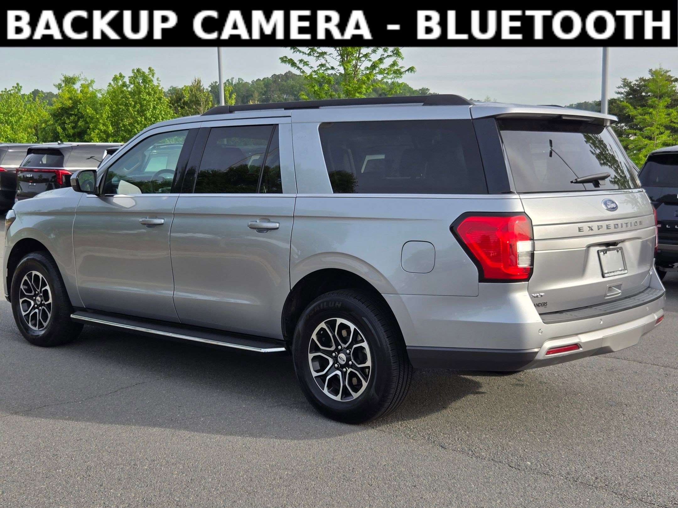 Used 2023 Ford Expedition Max XLT image 5