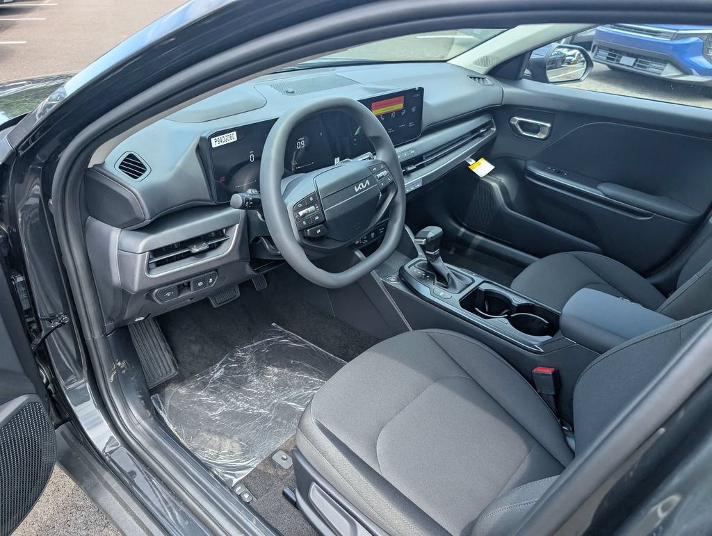 New 2026 Kia K4 FWD image 12