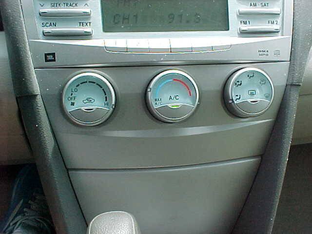 Used 2007 Toyota Camry LE FWD image 22