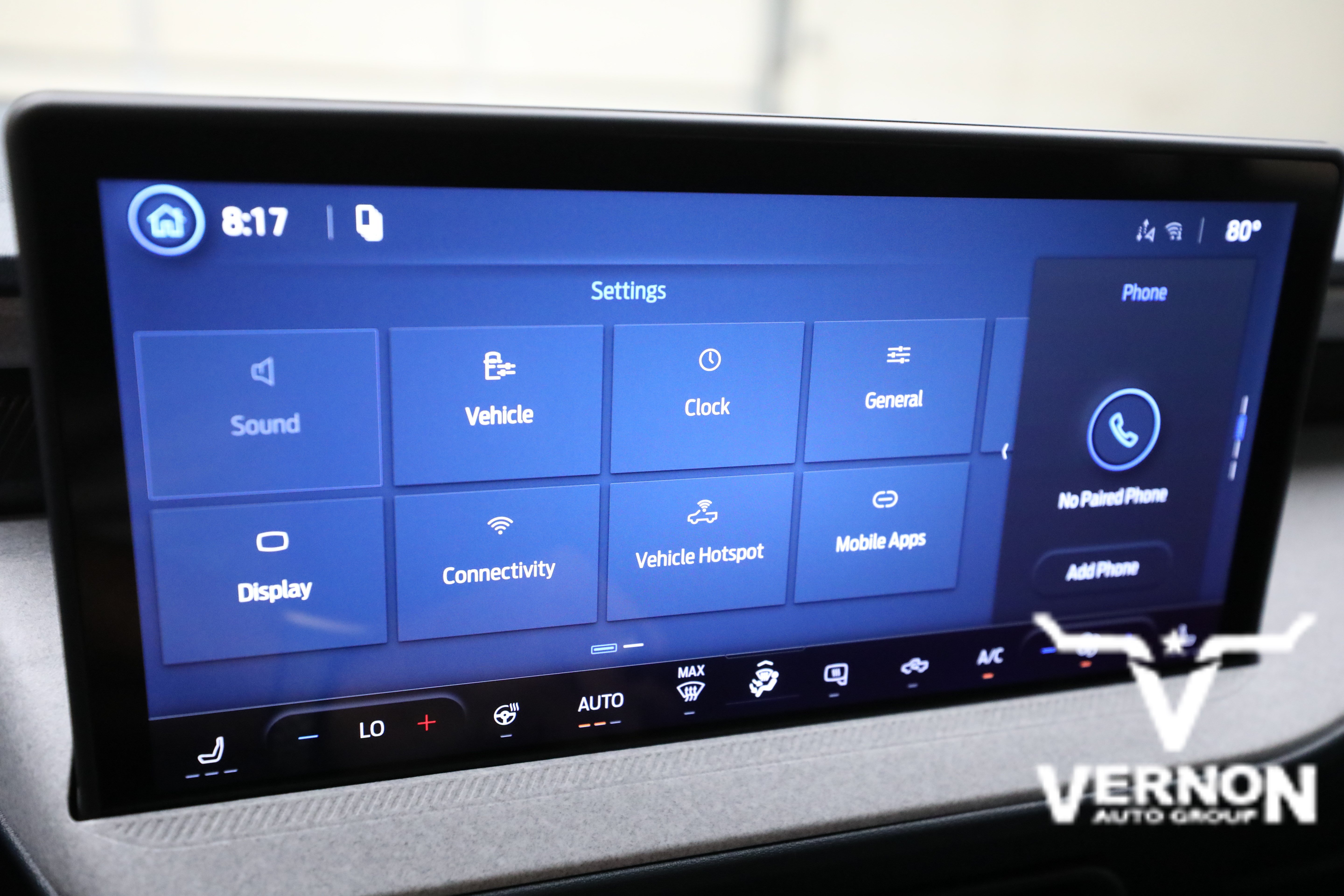 New 2026 Ford Maverick XLT w/ XLT Luxury Package FWD image 27