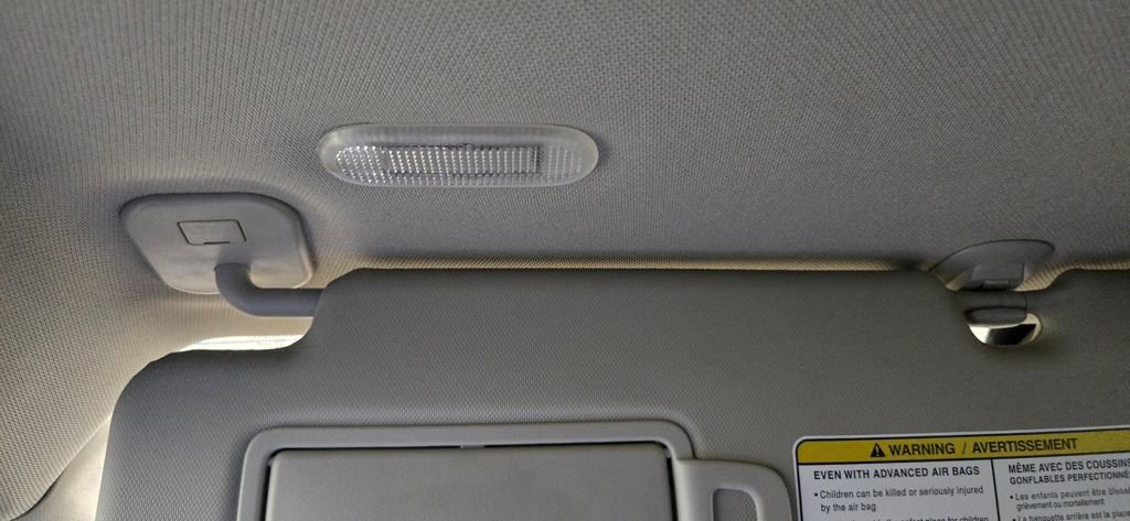 Used 2023 Nissan Rogue SV image 25