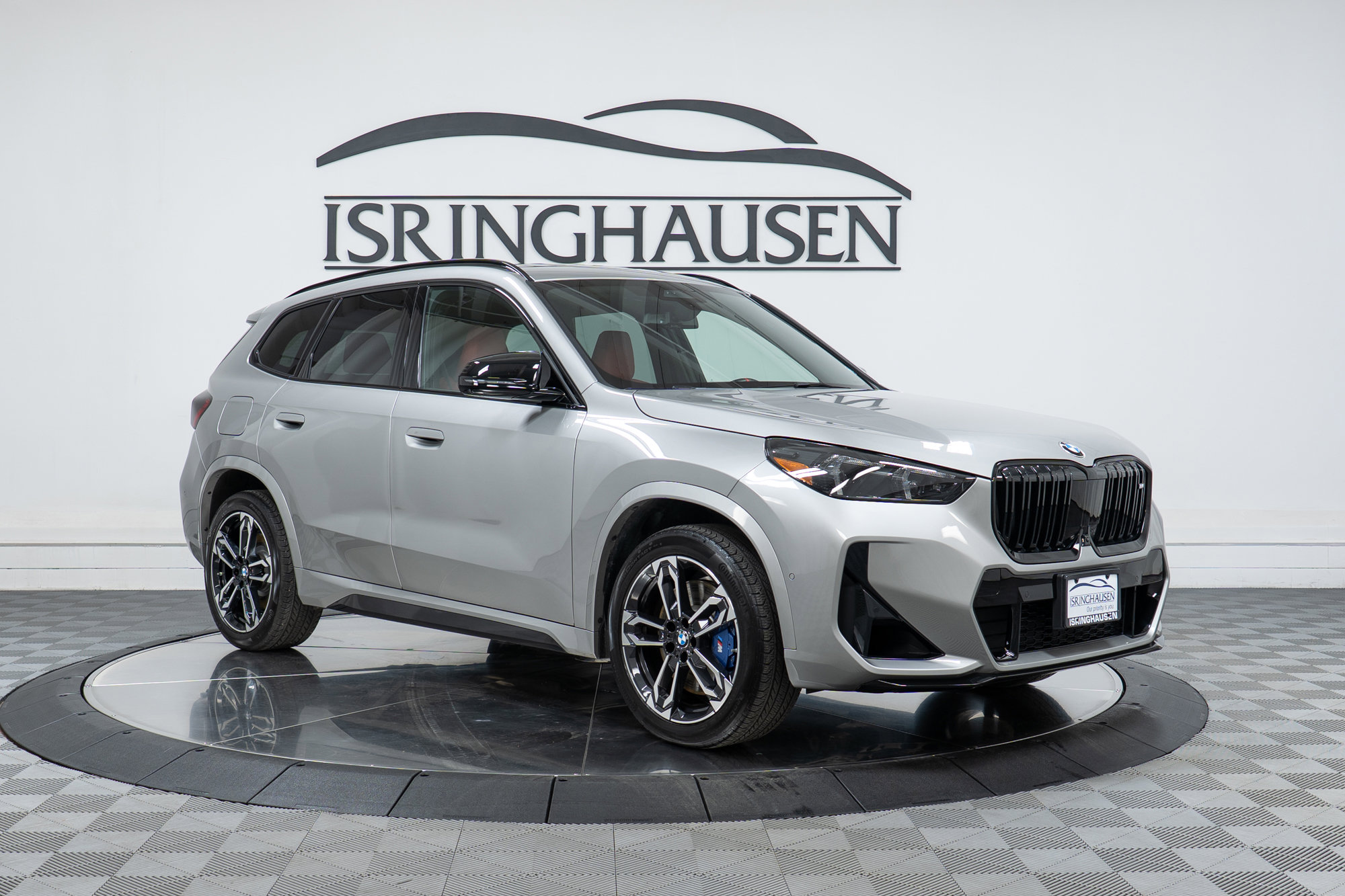 Certified 2025 BMW X1 M35i w/ Premium Package image 3