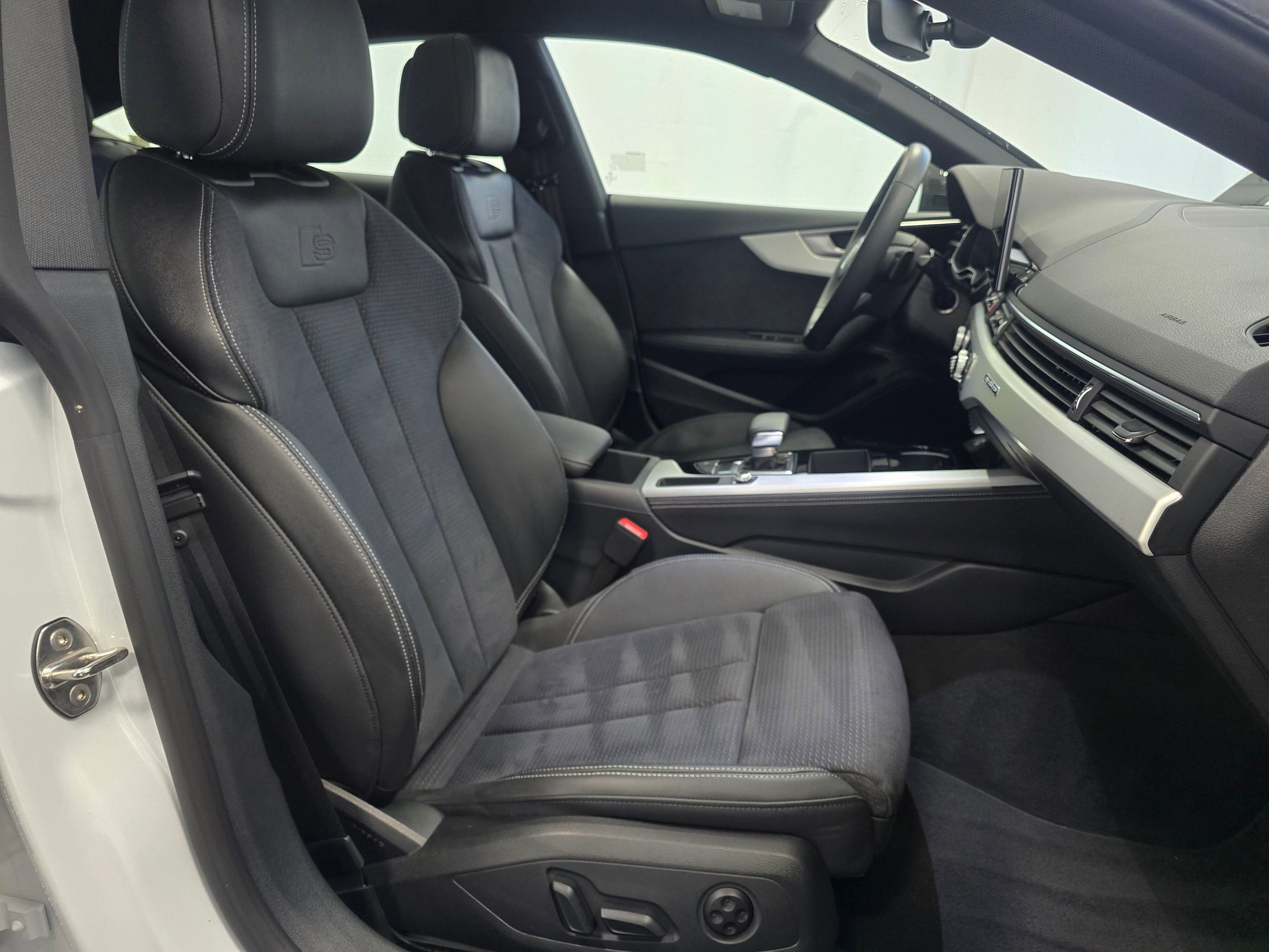 Used 2024 Audi A5 2.0T Premium Plus image 28