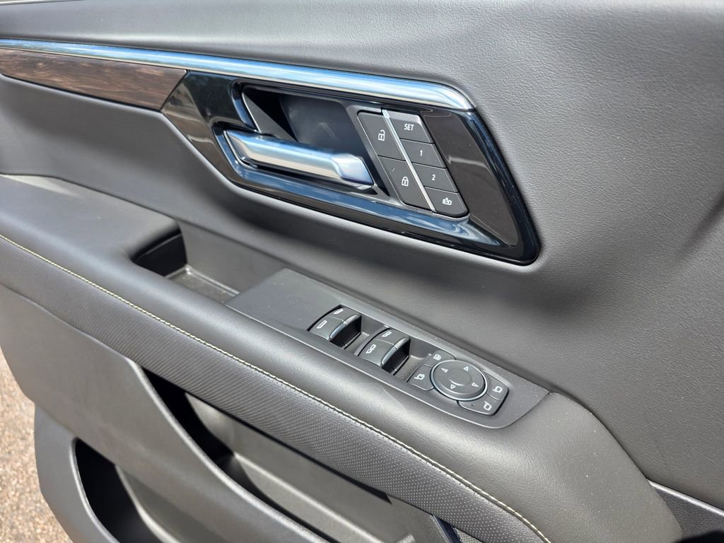 New 2025 Chevrolet Tahoe Premier image 14