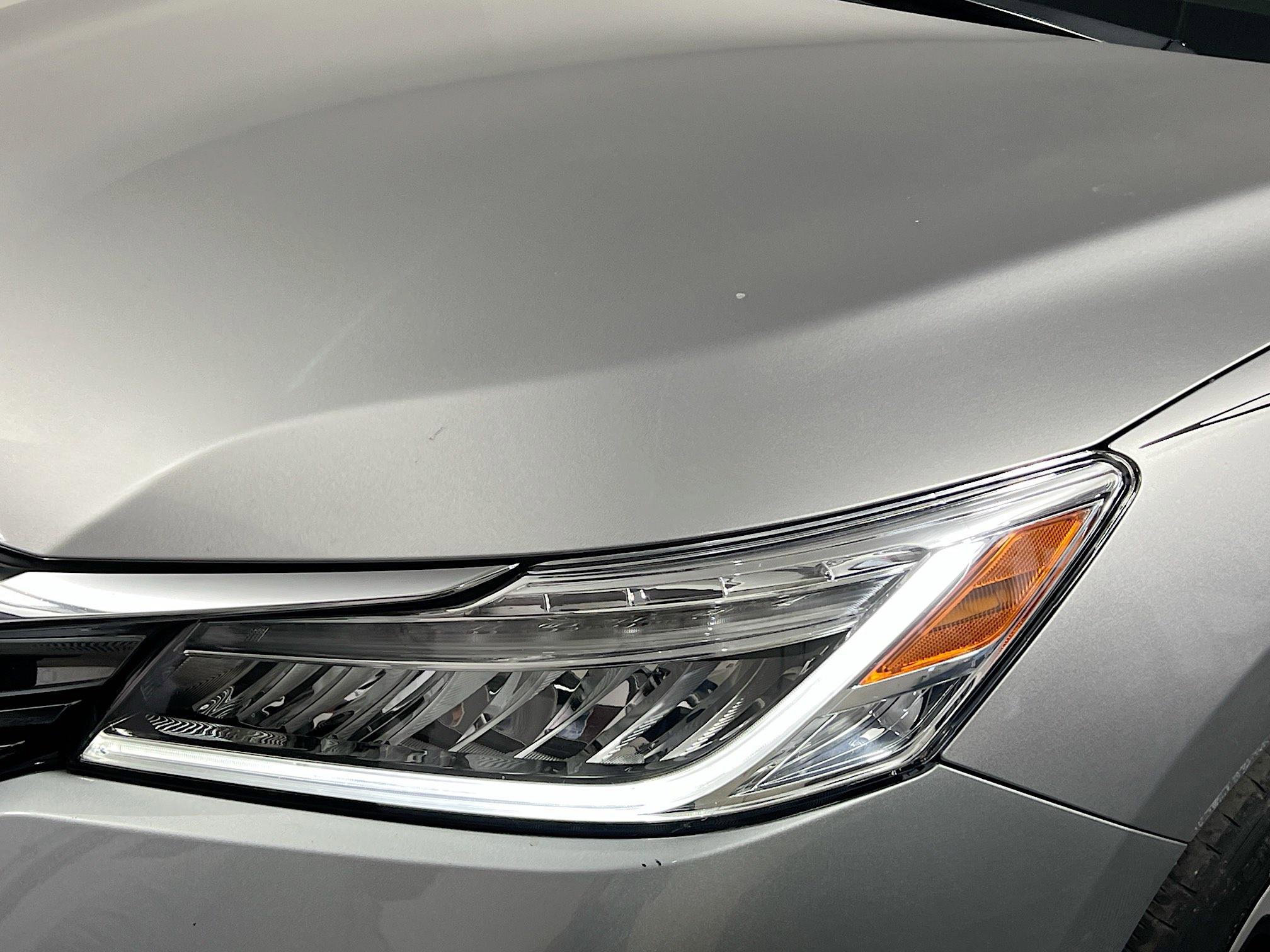 Used 2017 Honda Accord Touring image 11