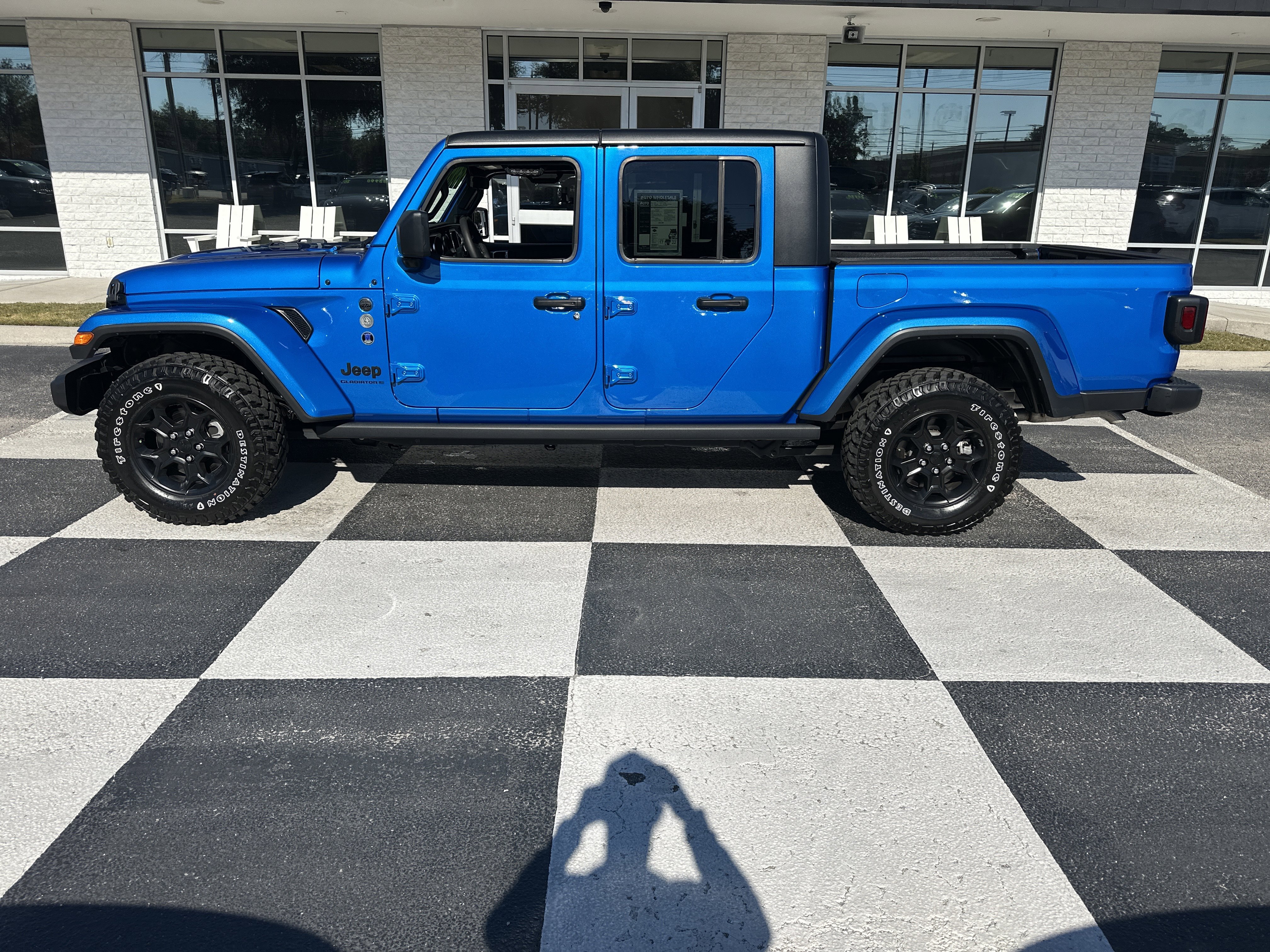 Used 2023 Jeep Gladiator Willys