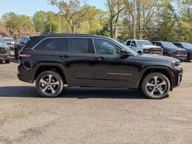 New 2026 Jeep Grand Cherokee Limited AWD/4WD image 2