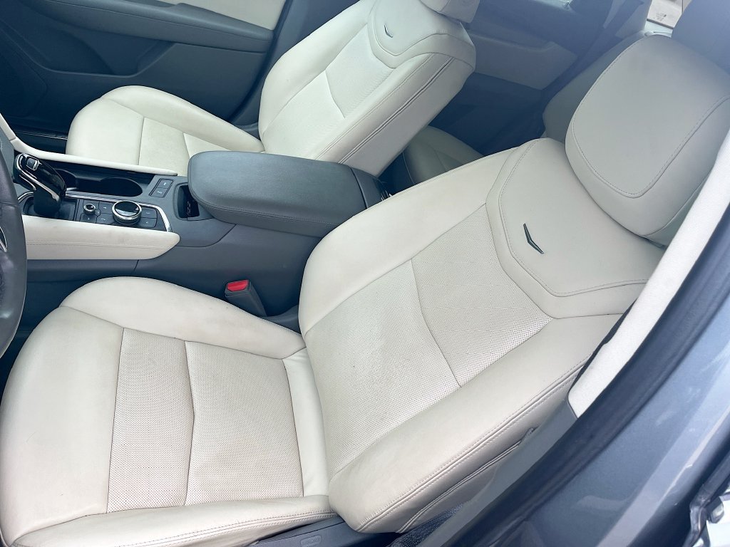 Used 2024 Cadillac XT5 Premium Luxury w/ Technology Package FWD image 20