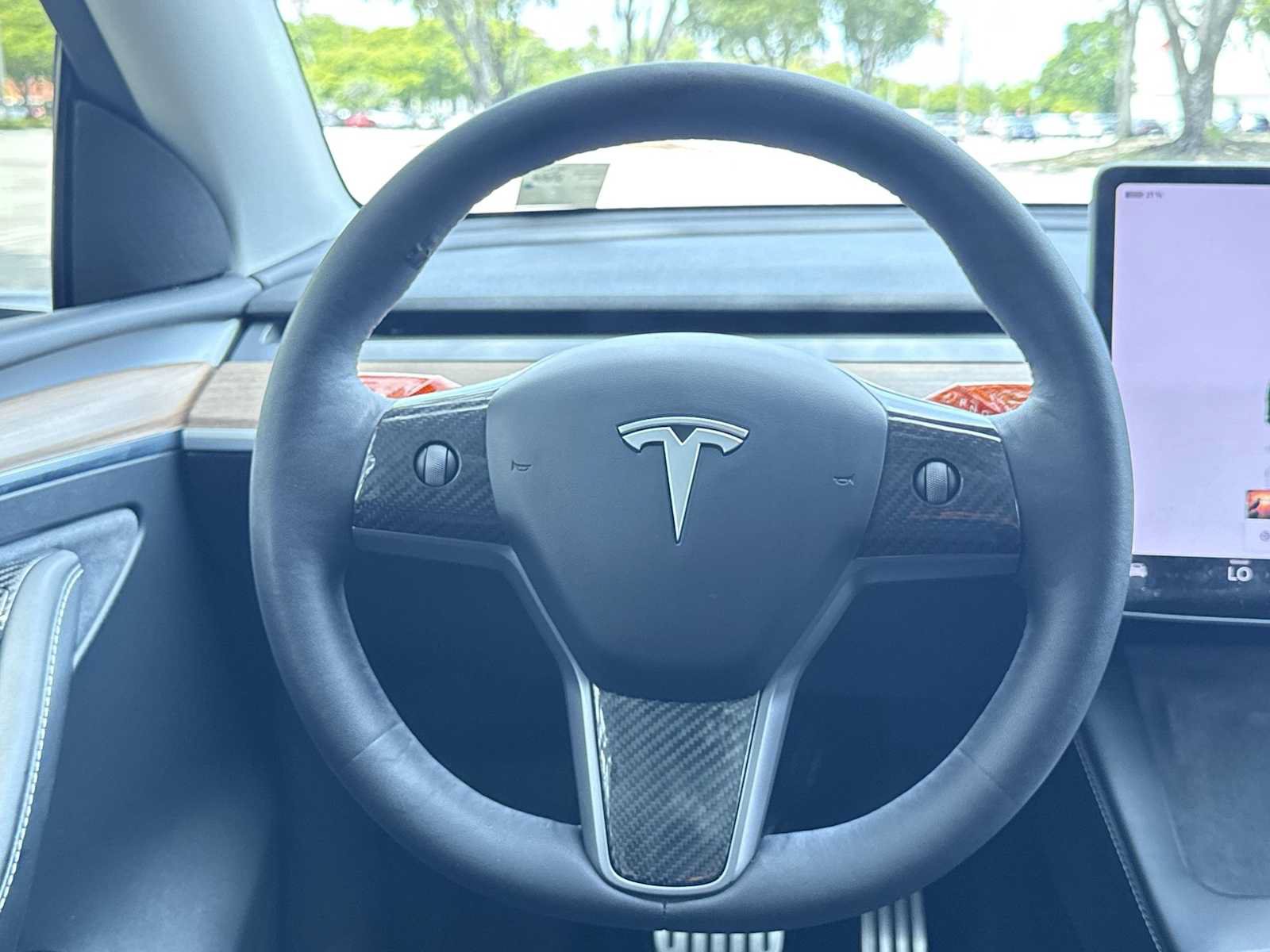 Used 2024 Tesla Model Y Performance AWD/4WD image 15