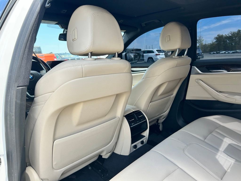 Used 2018 BMW 530i RWD image 17