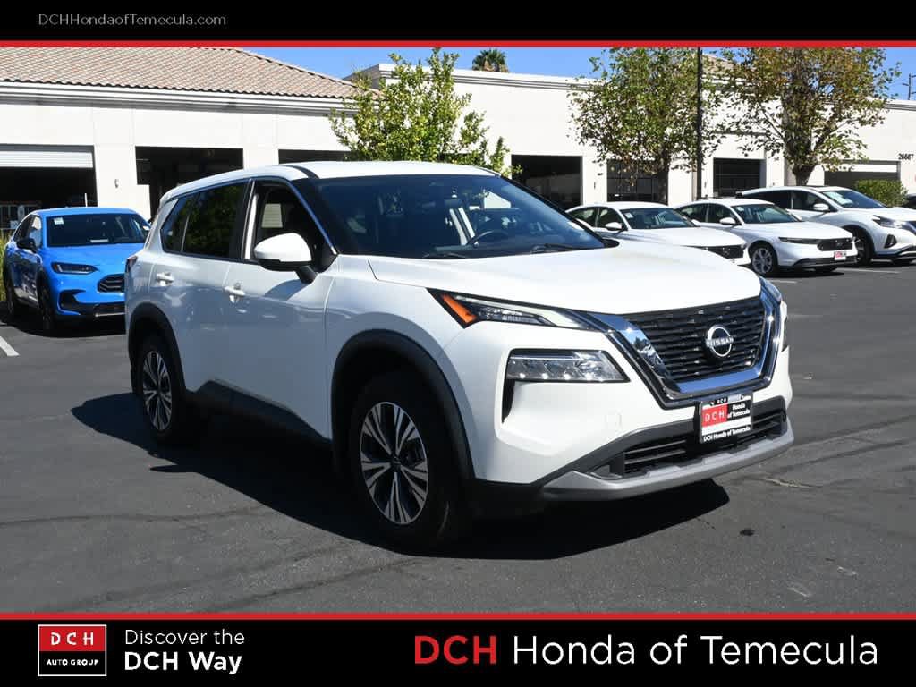 Used 2022 Nissan Rogue SV FWD image 3