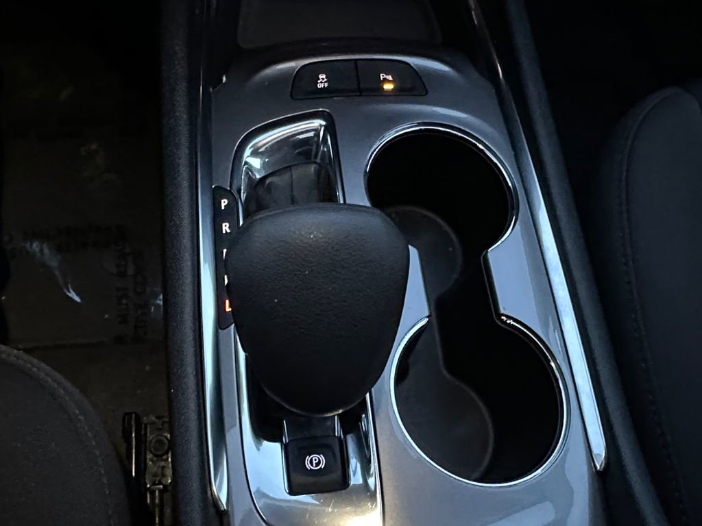 Used 2024 Chevrolet Malibu LT image 16