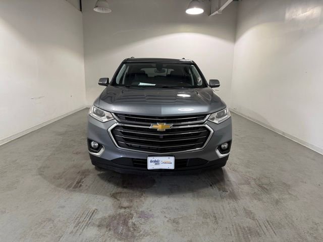 Used 2018 Chevrolet Traverse LT image 2