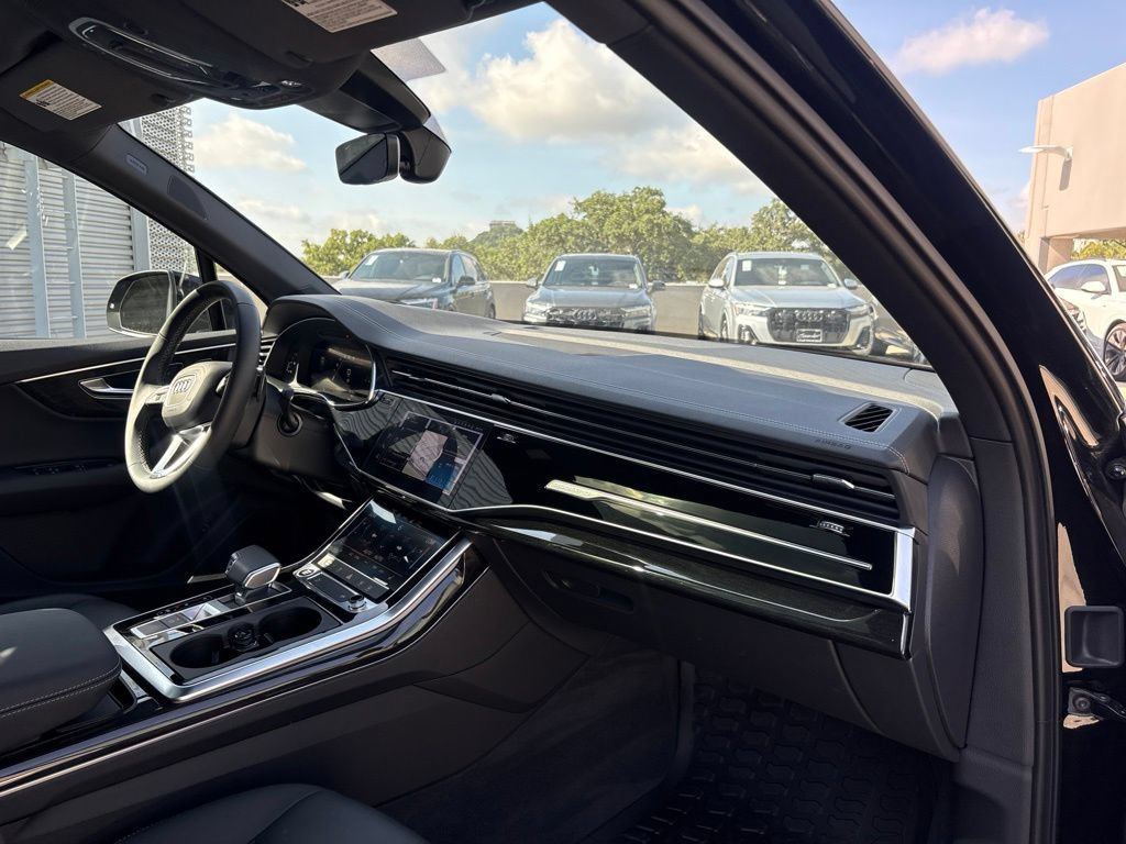 Certified 2026 Audi Q7 3.0T Premium w/ Convenience Plus Package AWD/4WD image 15