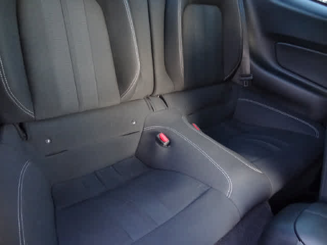 Used 2022 Ford Mustang GT RWD image 10