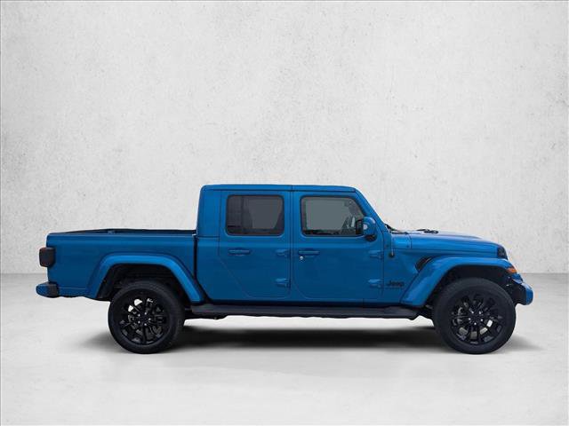 Used 2023 Jeep Gladiator Overland image 4