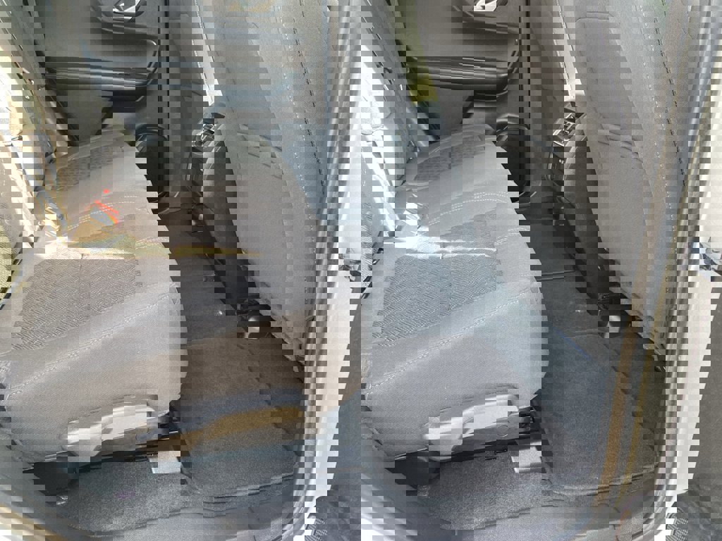 Used 2022 Chevrolet Blazer LT image 14