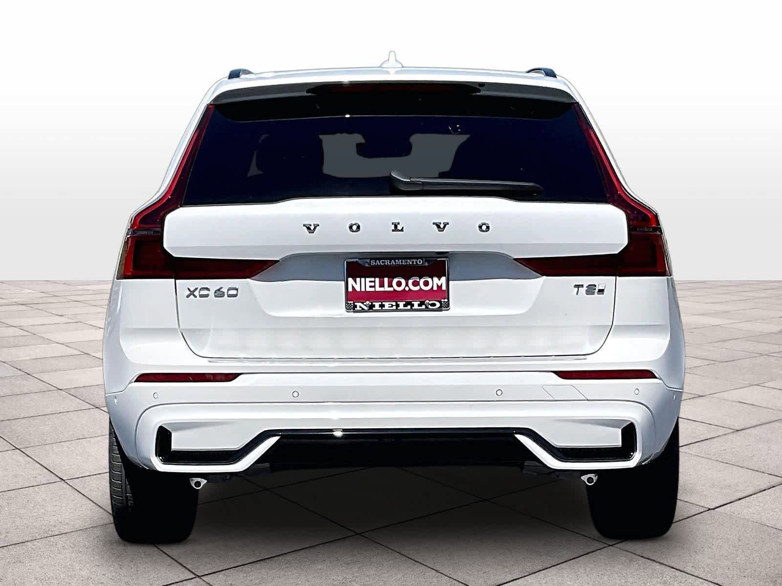 New 2026 Volvo XC60 T8 Plus w/ Climate Package AWD/4WD image 6