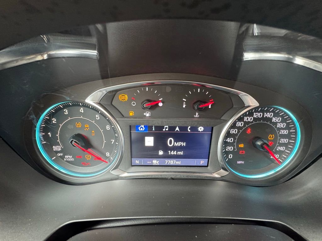 Used 2023 Chevrolet Traverse LT image 21