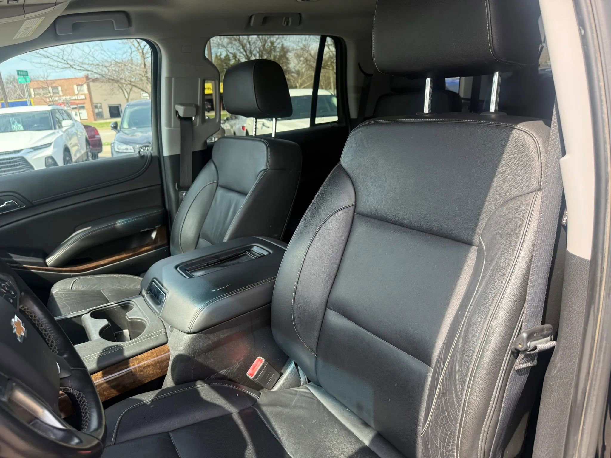 Used 2018 Chevrolet Tahoe LT AWD/4WD image 16