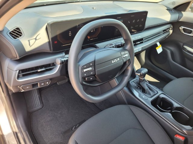 New 2026 Kia K4 FWD image 16