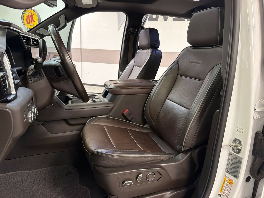 Used 2024 GMC Sierra 3500 Denali w/ Denali Reserve Package AWD/4WD image 29