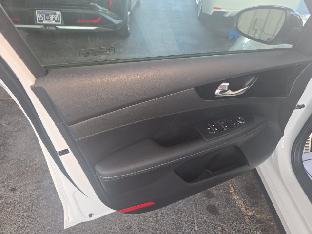 Used 2024 Kia Forte GT-Line FWD image 22