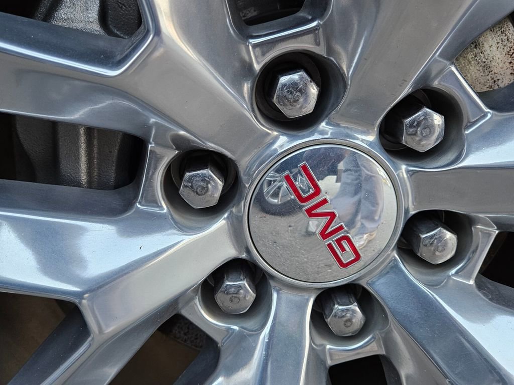 Used 2022 GMC Sierra 1500 SLT image 9
