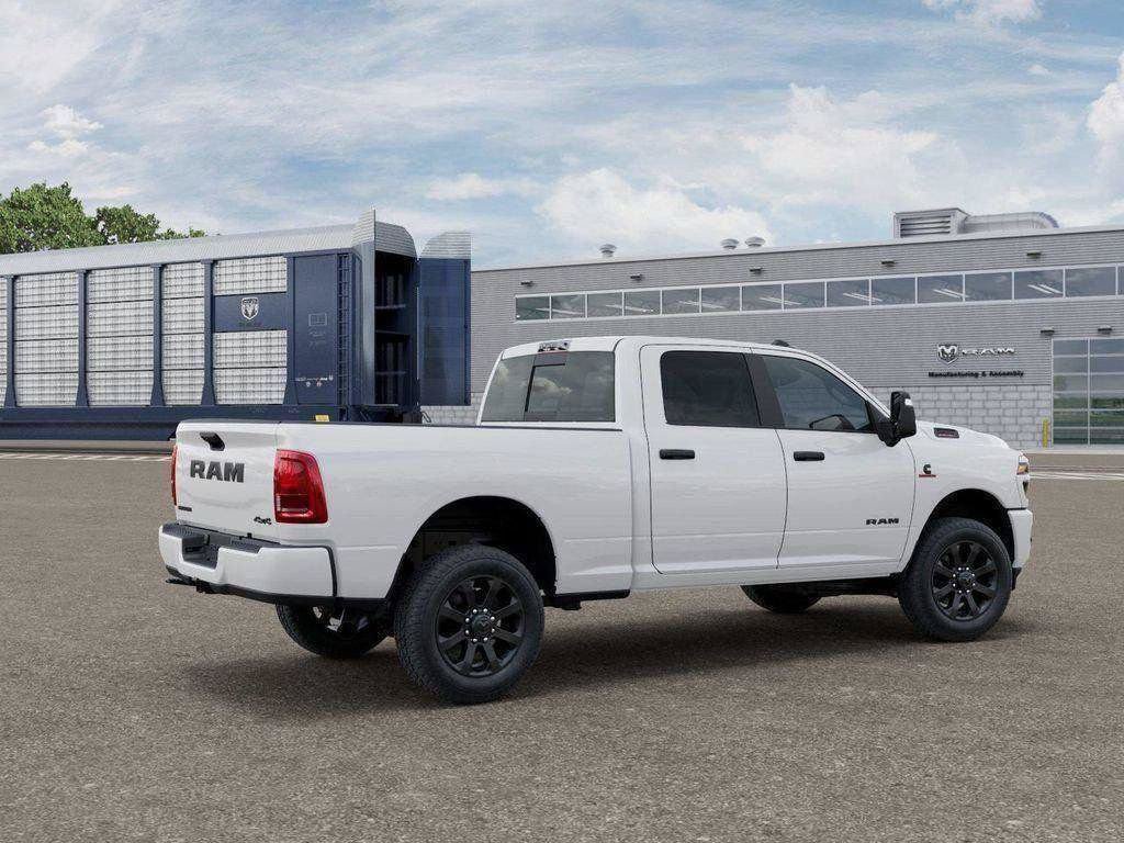 New 2026 RAM 2500 Big Horn AWD/4WD image 36